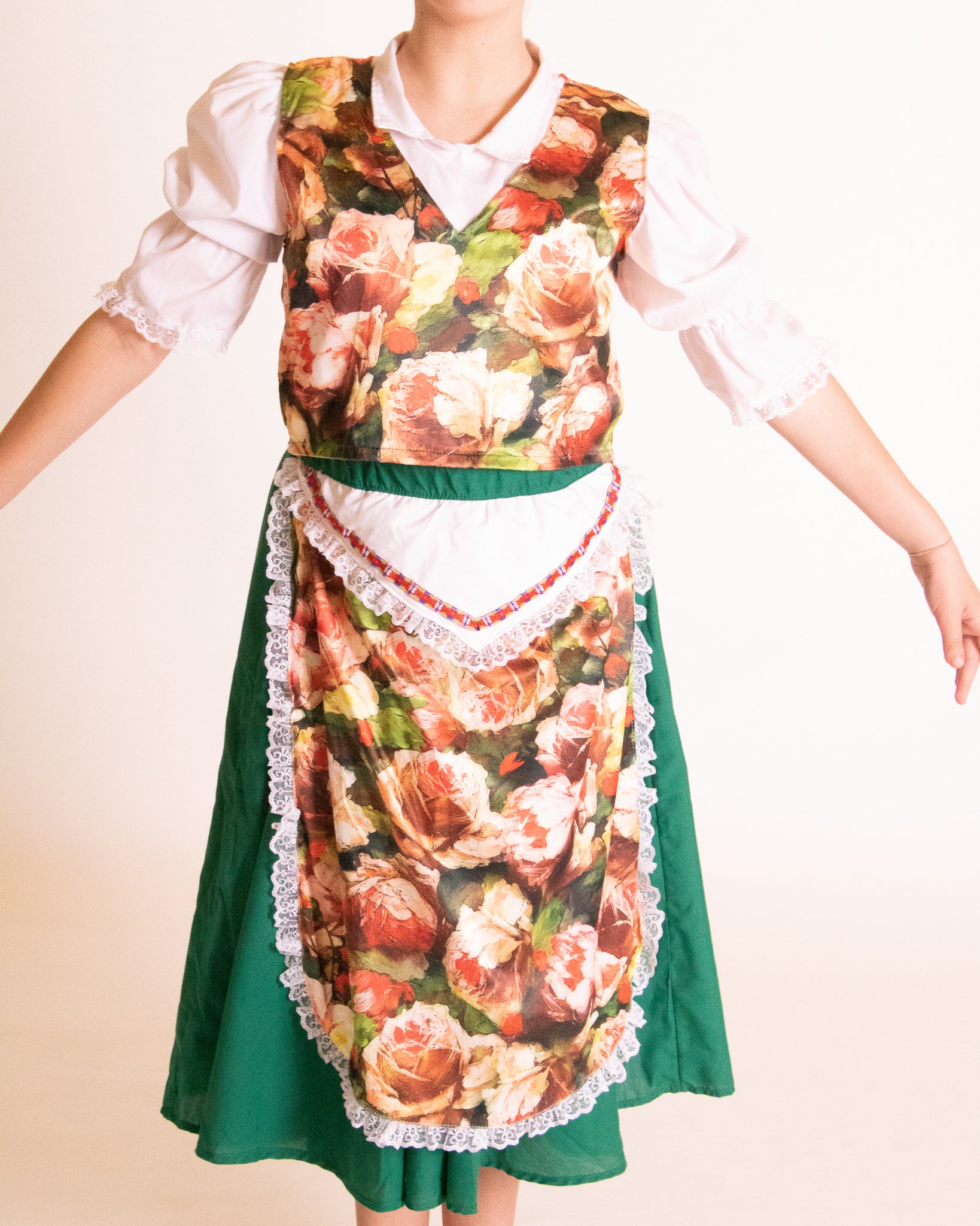 National Character Costume Green