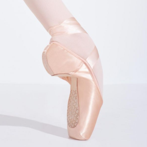 1129W Cambré Pointe Shoe with #4 Shank and Tapered Toe Box