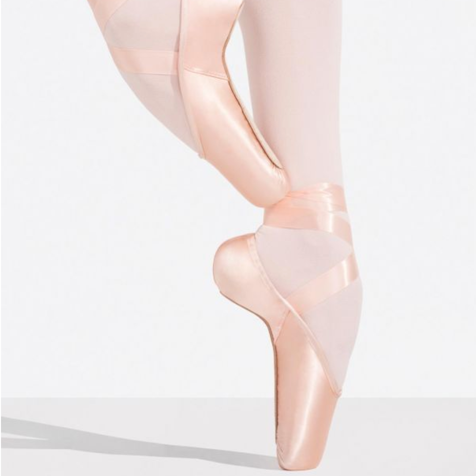 1140W Kylee Pointe Shoe with #1 Shank and Moderate Toe Box
